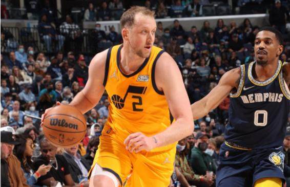 乐鱼电竞官网-【交易评级】爵士未解决本质问题 马刺坐收渔翁之利