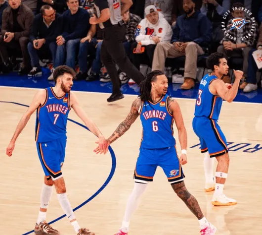 乐鱼电竞官网-雷霆背靠背险胜尼克斯豪取四连胜，继续排名联盟第一